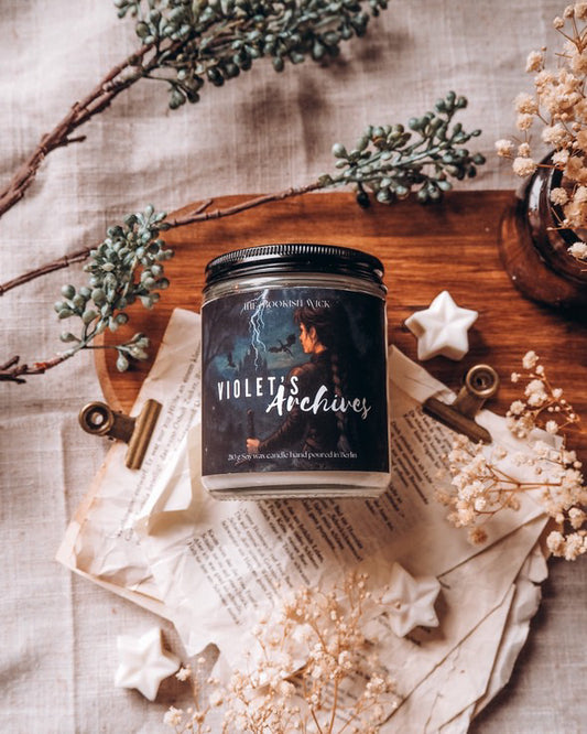 Sojawachskerze - Violet's Archives - 210 g