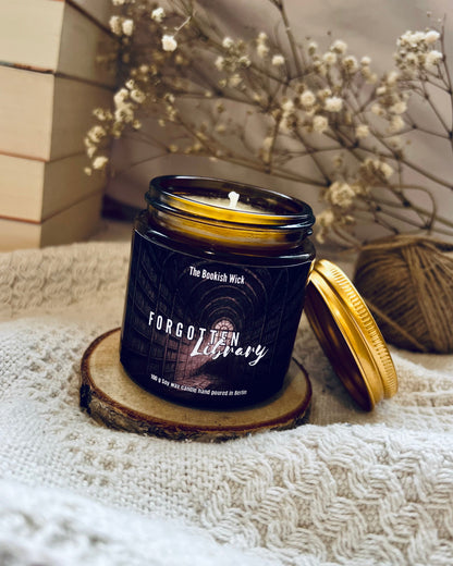 Sojawachskerze - Forgotten Library - 120 ml