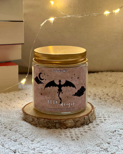 Sojawachskerze - Book Dragon - 250 ml